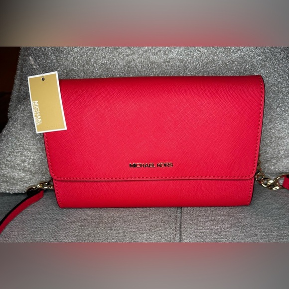 Michael Kors 3 in 1 Clutch Crossbody - Coral Reef Leather - Picture 1 of 8